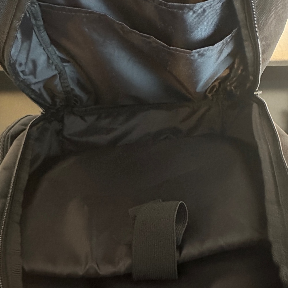 Targus Charcoal Men's Backpack - Picture 4 of 7